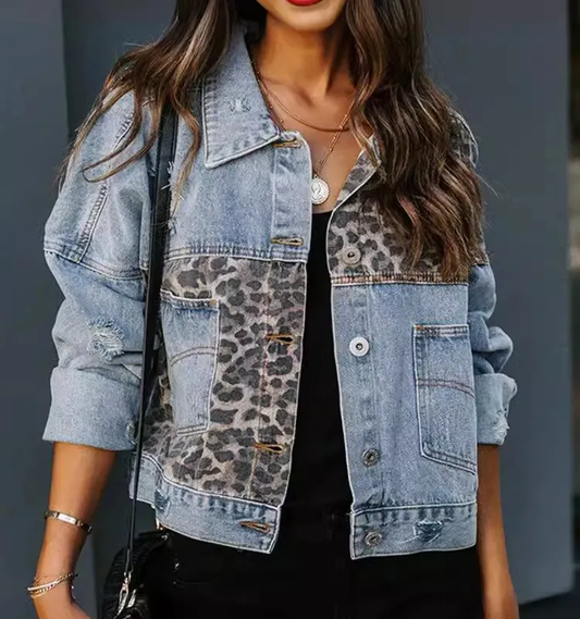 VESTE JEANS ET LEOPARD